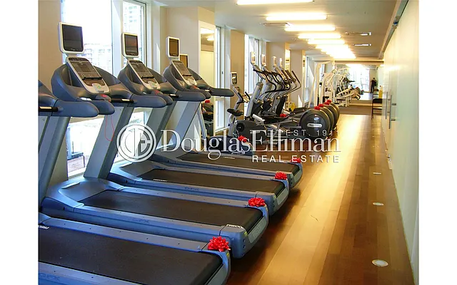 Rented by Douglas Elliman | media 37