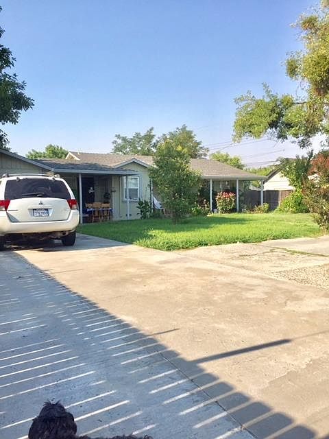 2nd image of 1641 Grand Ave