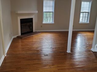 87 Court Pl, Charlottesville, VA 22901