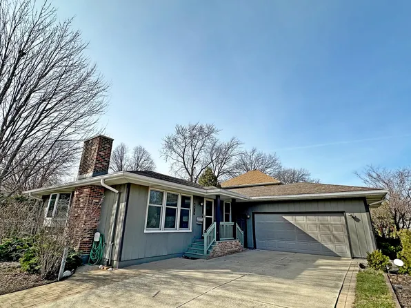 8440 Van Buren Ct, Munster, IN 46321