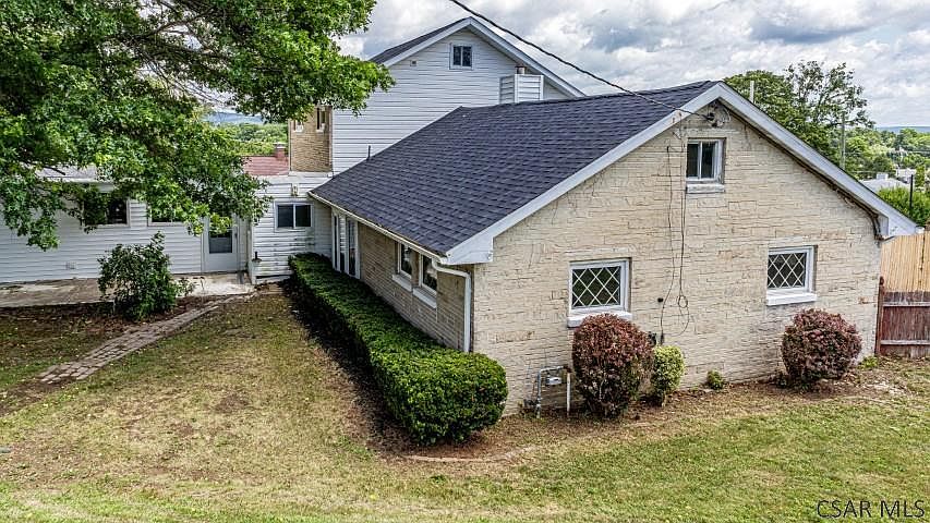 1st image of 260 Sherwood Dr