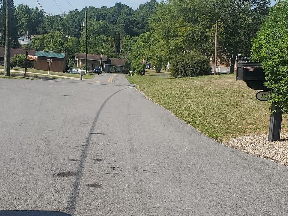 2nd image of Kevin Ridge Dr