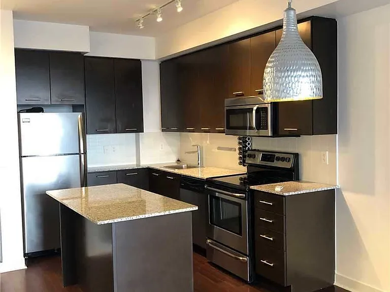 365 Prince Of Wales Dr #1007 — Photo 4
