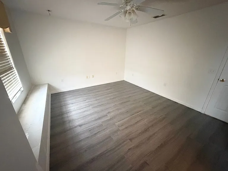 301 Shad Way — Photo 17