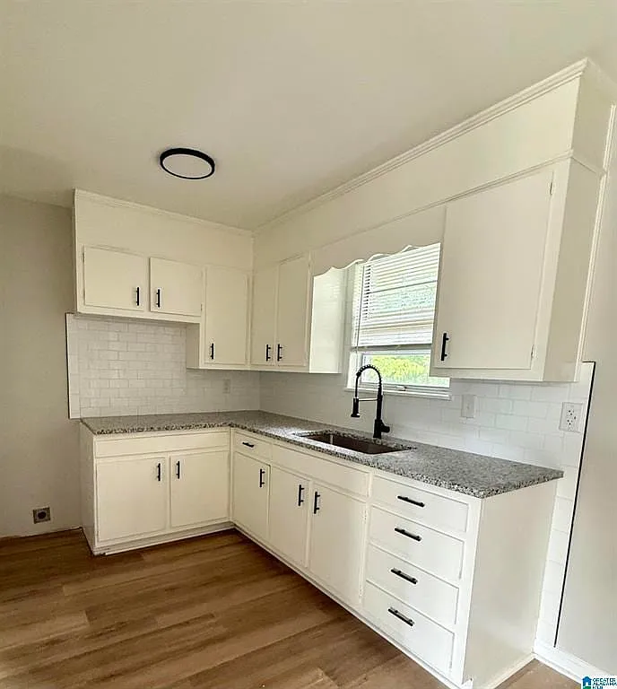 809 Fairfax Drive - 1 — Photo 2