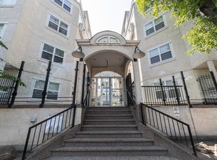 10939 82nd Ave NW #206, Edmonton, AB T6G0S7