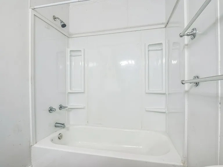 7601 Magnolia Dr — Photo 20