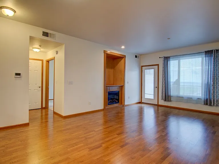 1850 SW Scenic Heights St #B102 — Photo 5