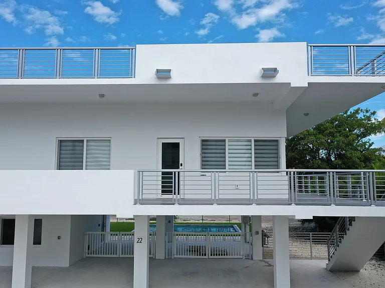 229 W Seaview Cir — Photo 3