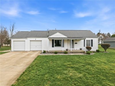 96 N Crescent Dr, Hermitage, PA, 16148