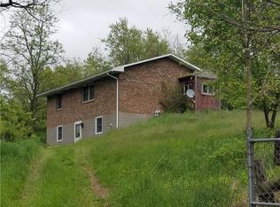486 Horne Run Rd, Amity, PA 15311