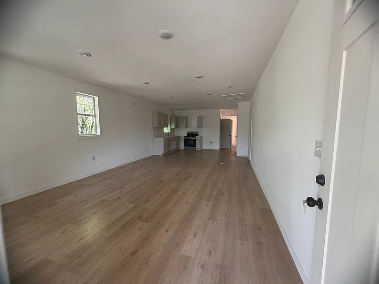 2503 Bomar Ave — Photo 5