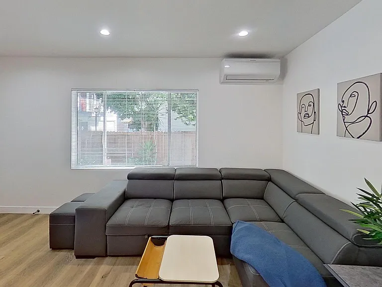 10863 Kling St #3 — Photo 15