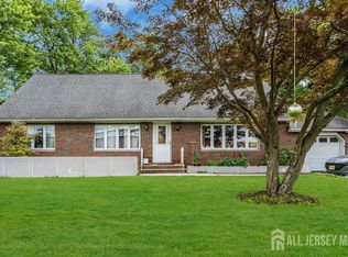 84 Two Bridges Rd, Fairfield, NJ 07004