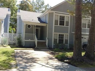 649 Colbert St, Mandeville, LA 70448