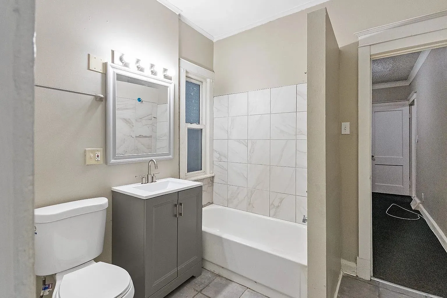 Charming 3-Bedroom Home | 1 Bath | In-Unit Laundry | Updated Kitchen $2,000/month — Photo 2