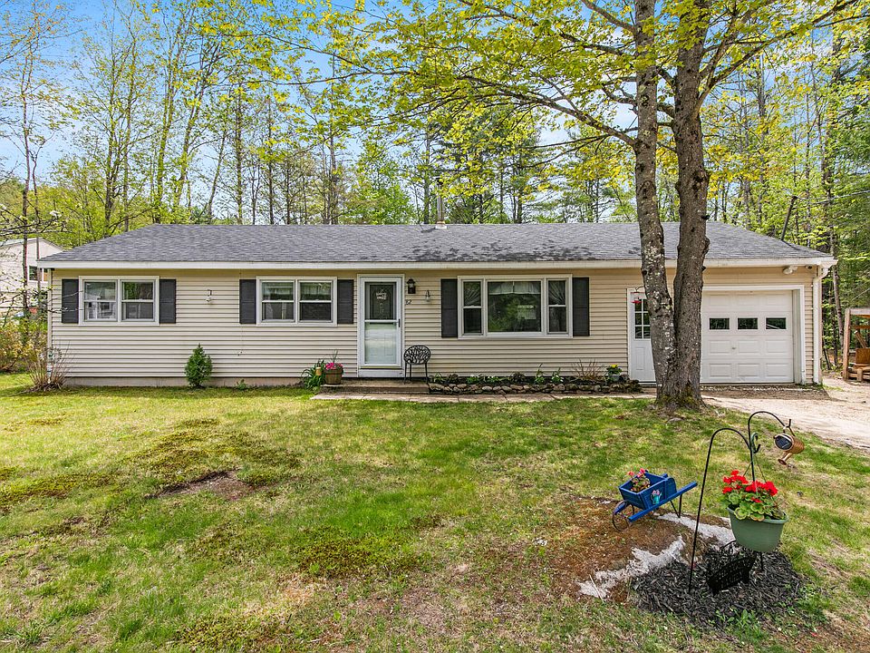 1st image of 82 Oak Hill Road