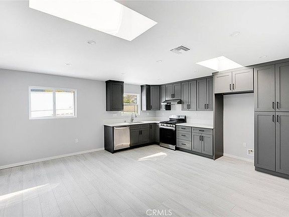 2nd image of 10556 Leolang Ave