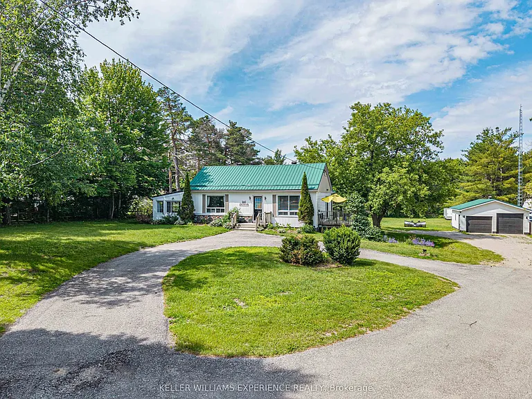 3514 Penetanguishene Rd — Photo 1