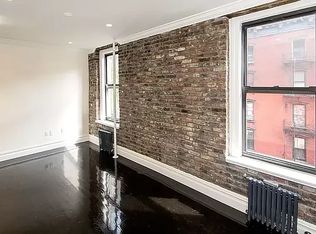 447 E 9th St #9, New York, NY 10009