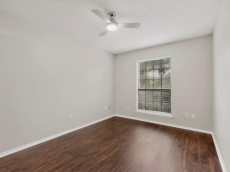 1115 Woodlief Trl — Photo 28