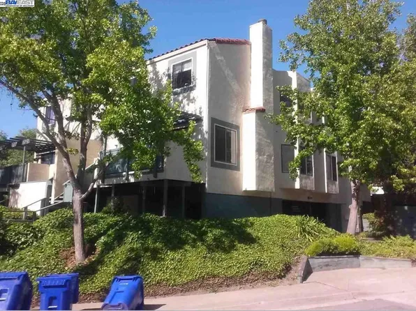 1704 Dalessi Dr, Pinole, CA 94564