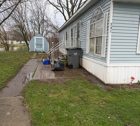 2nd image of 231 Roxbury Park