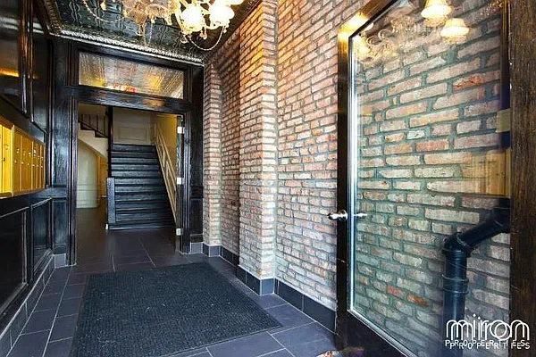 Rented by Miron Properties | media 70