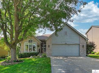 17317 Poppleton Ave, Omaha, NE 68130