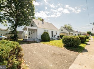 7813 New Battle Grove Rd, Baltimore, MD 21222