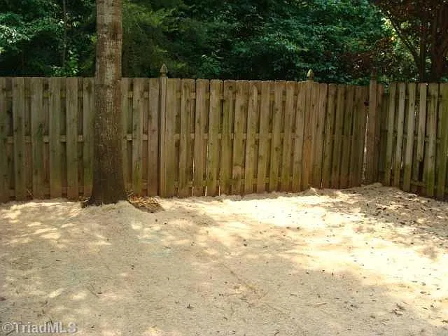 26 Pickwick Place — Photo 2