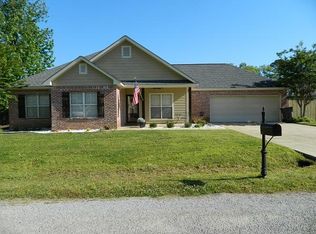 82 Stone Ridge Rd, Starkville, MS 39759