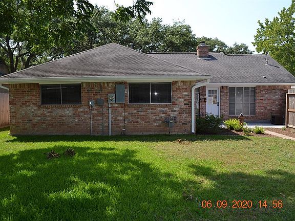 5th image of 1107 Oxborough Dr