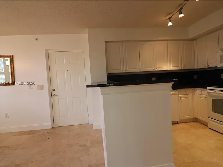 4836 N State Road 7 #5207 — Photo 25