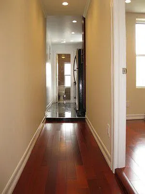 Rented by Tower Brokerage | media 20