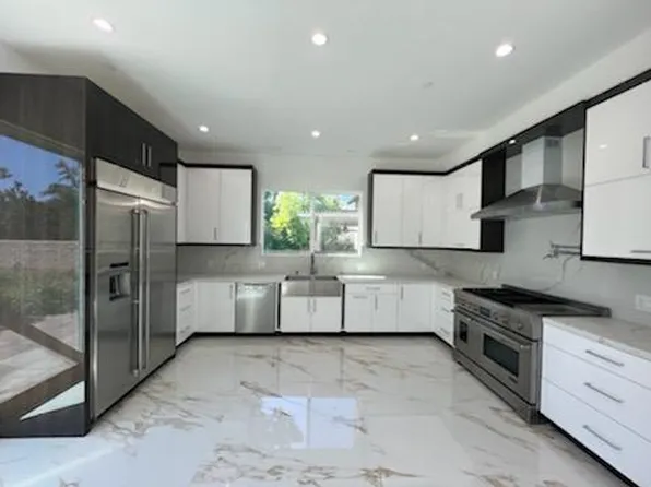 15038 Gault St, Van Nuys, CA 91405