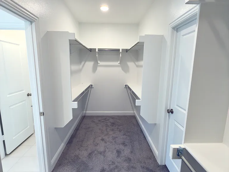 2502 Sturgis St — Photo 22