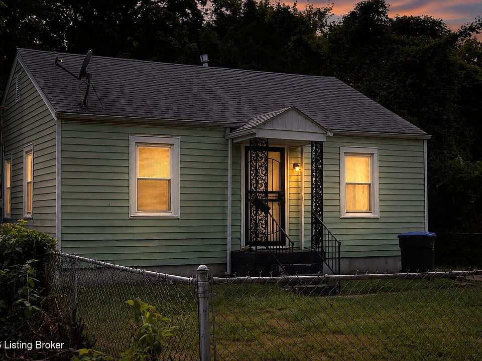 1st image of 1800 Beech St