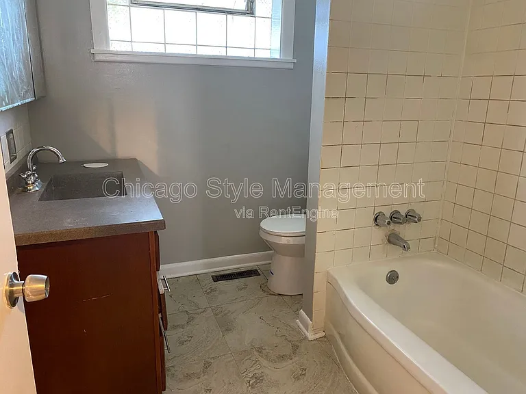 9040 S Dauphin Ave #D — Photo 7