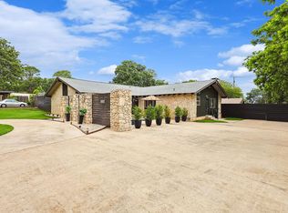 1427 Ridgecrest Cir, Denton, TX 76205