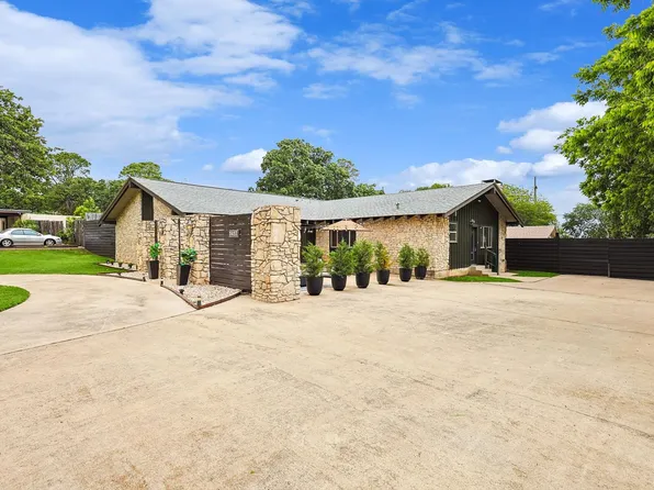 1427 Ridgecrest Cir, Denton, TX 76205