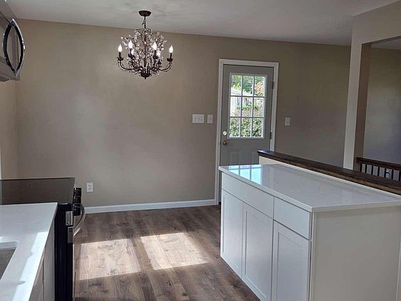 5th image of 3101 Prairie Ct
