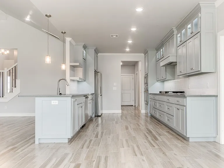 16421 Water Stone Way — Photo 15