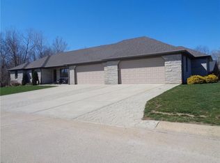 1115 Ridgeway Dr, Crawfordsville, IN 47933