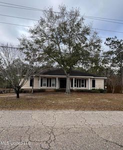 3135 Old Shell Landing Rd, Ocean Springs, MS, 39564