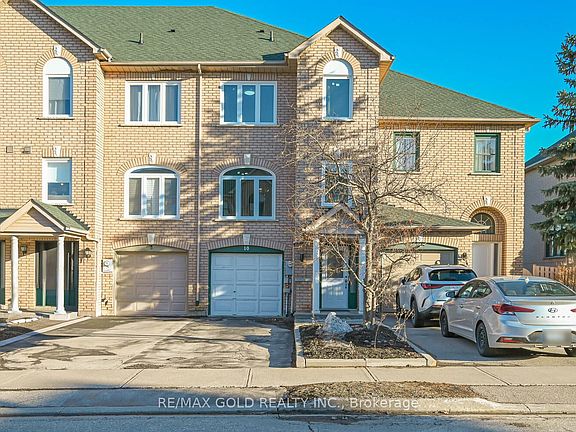 2nd image of 10 Provincial Pl