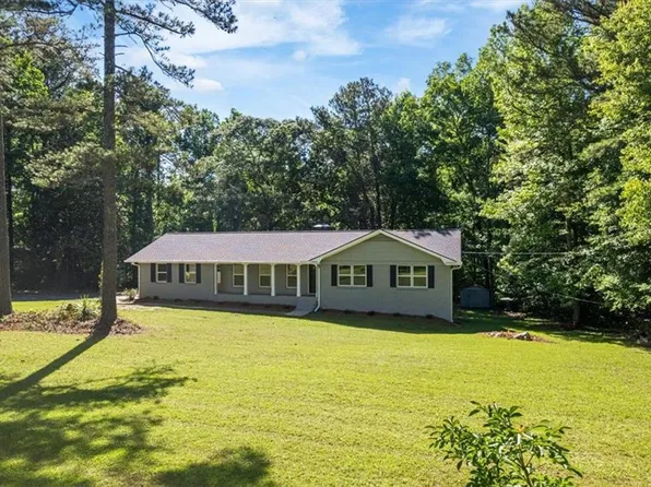 6133 Post Rd, Douglasville, GA 30135