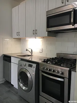 Rented by Oxford Property Group | media 41