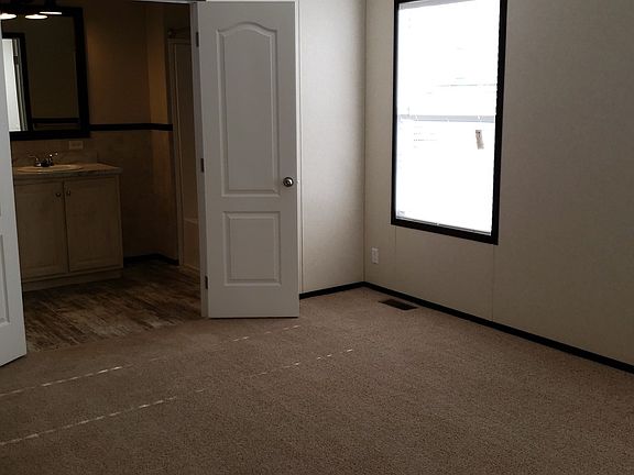 5th image of 516 Courtland Ln #533