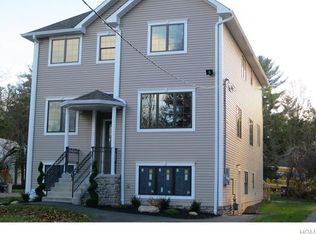 5 Mountain Ave #A, Monsey, NY 10952